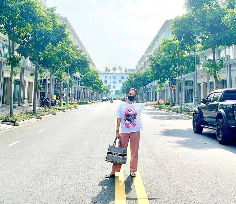 Sao sắm gì hội bạn thân kỳ duyên diệp lâm anh sắm hàng hiệu liên tục - 20