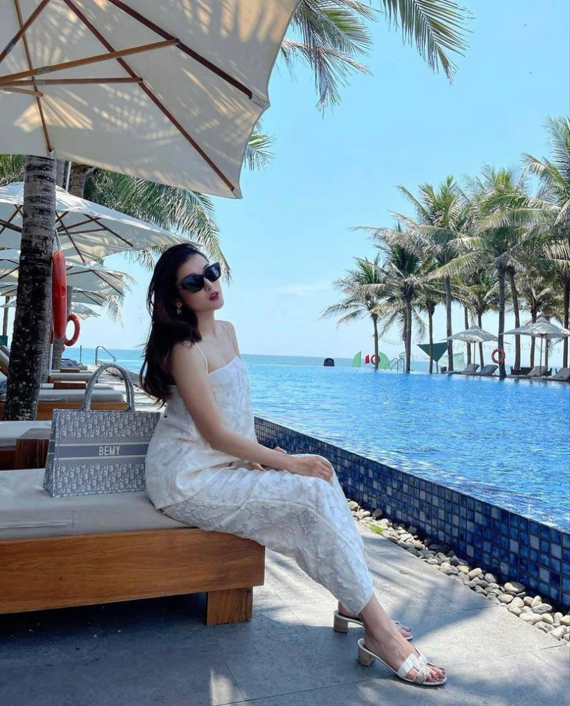 Sao sắm gì hội bạn thân kỳ duyên diệp lâm anh sắm hàng hiệu liên tục - 21