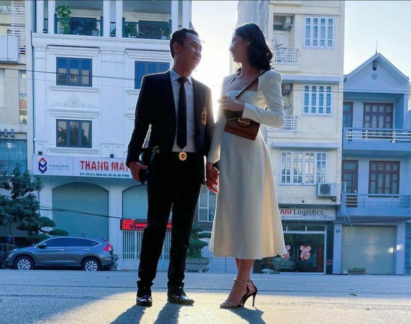 Tặng đồng hồ nửa tỷ đã là gì chồng cũ lệ quyên còn có cả núi phụ kiện xa xỉ - 1
