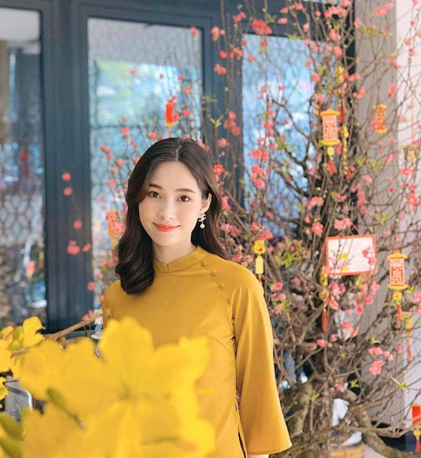 Tết này mặc đẹp như hoa hậu không khó mách chị em loạt set đồ diện kiểu gì cũng xinh - 11