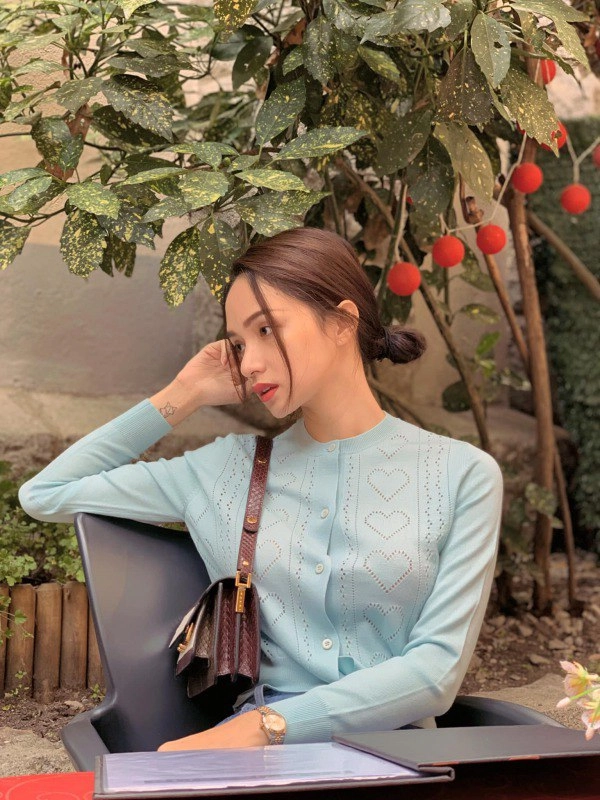 Tết này mặc đẹp như hoa hậu không khó mách chị em loạt set đồ diện kiểu gì cũng xinh - 16