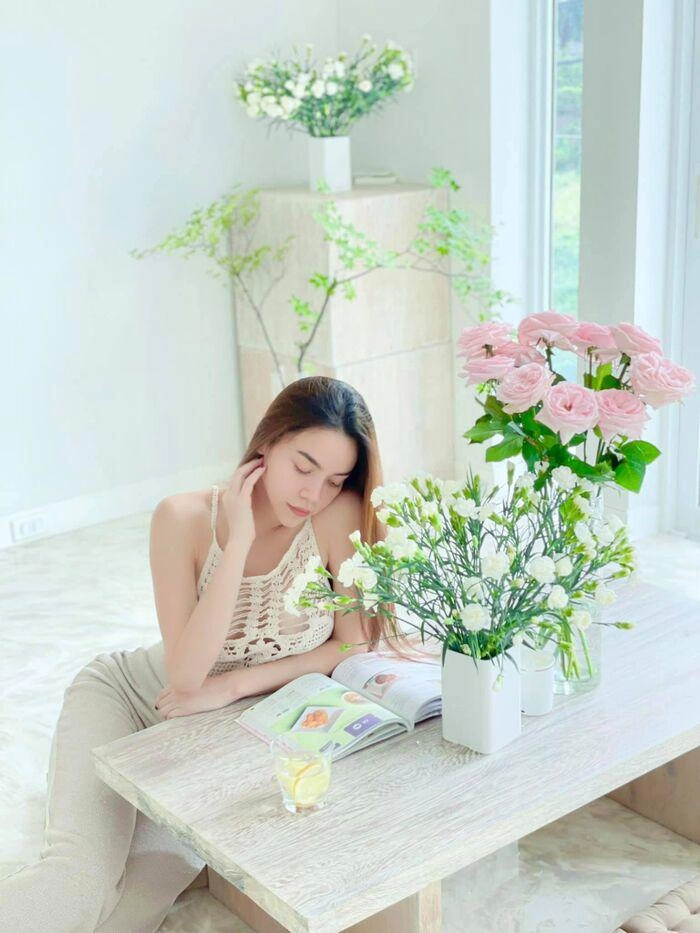 Thanh hằng đụng phong cách hà hồ trẻ trung nhưng không thể bìnổi báu vật mẹ bỉm - 5