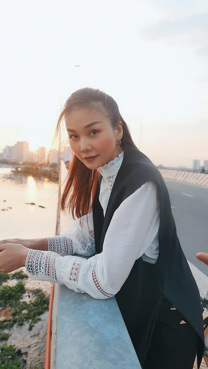 Thanh hằng hiếm hoi hở bạo fan thắc mắc không mặc quần à ekip vội vàng đính chính - 11