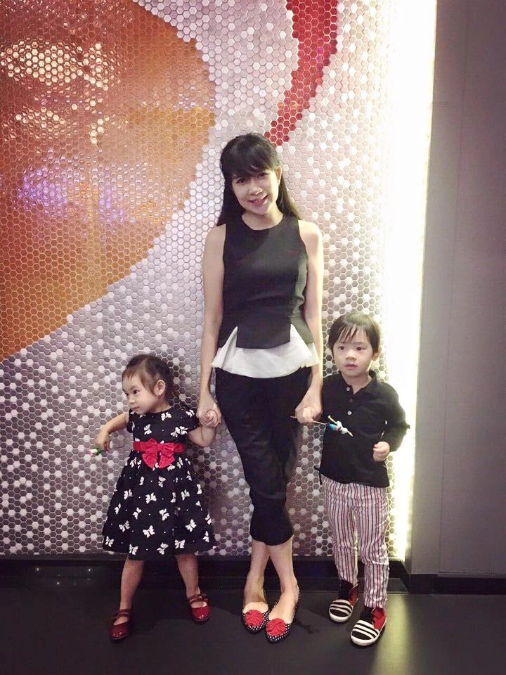 Thời trang bầu bí ngắm là yêu của bà xã lý hải - 3