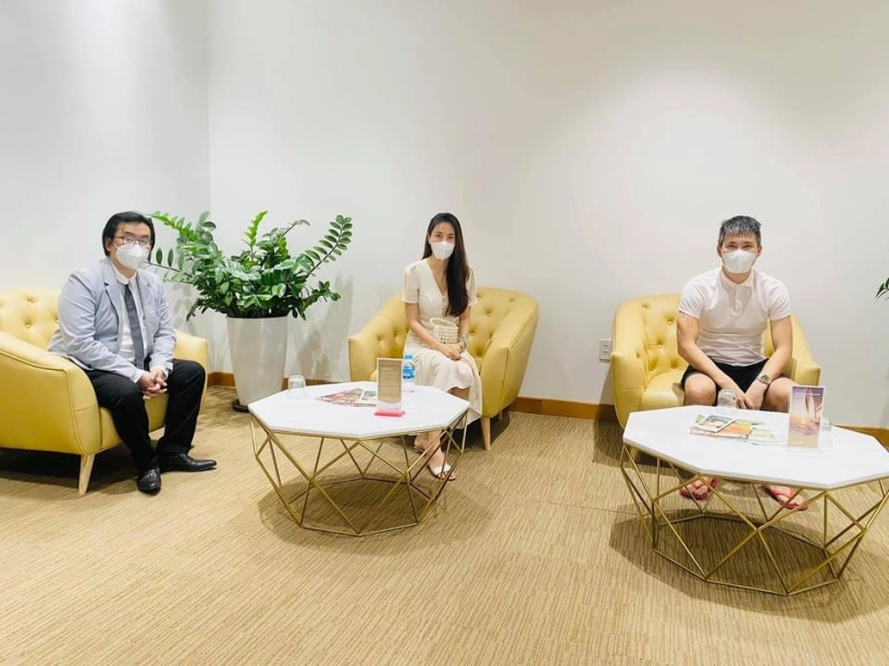 Thuỷ tiên đi sao kê đẹp như tiểu thư xách túi ngọc trai được bán tràn lan giá ngã cây - 1