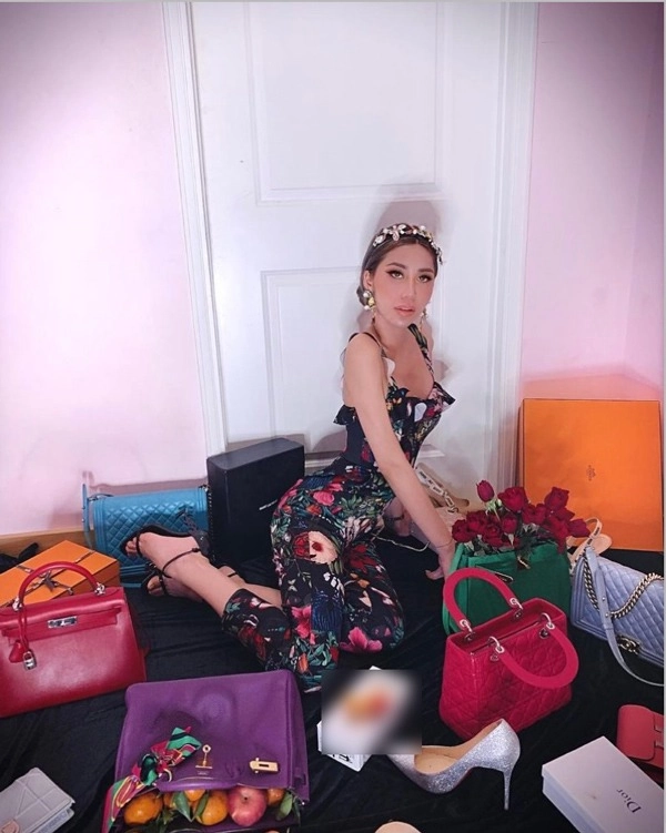 Tiktoker chuyển giới khoe cùng lúc hơn 10 chiếc túi gần một tỷ sang chảnh như sao hạng a - 7