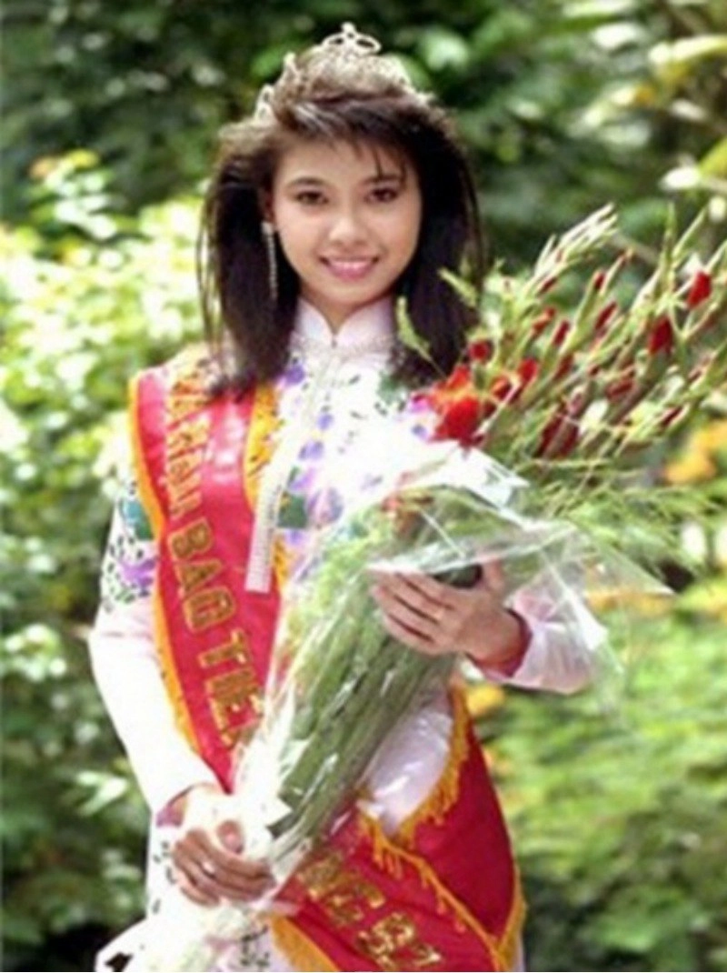 Trầm trồ trang phục đăng quang của các hoa hậu việt nam những năm 80-90 - 5
