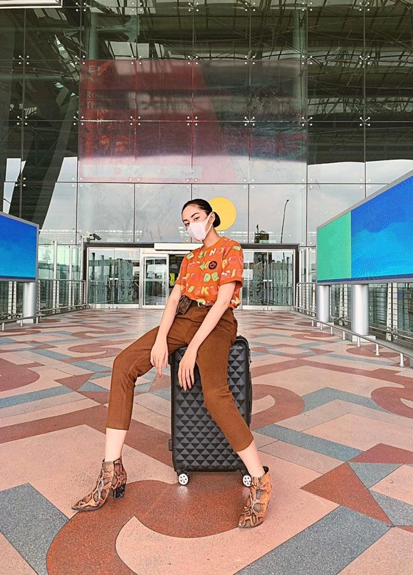 Từng ăn mì gói dành dụm chuyển giới nàng á hậu sau đăng quang xach ngay tui nghìn đô - 17
