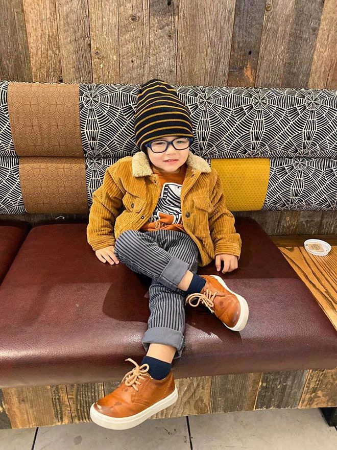 Vbiz có 2 chàng quý tử giàu từ trong trứngcon phạm hương con đan trường lên đồ hệt sếp tổng - 3