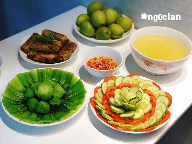 Vợ 9x cao tay nấu toàn cơm lành canh ngọt chồng không có cửa ra ngoài ăn phở - 16