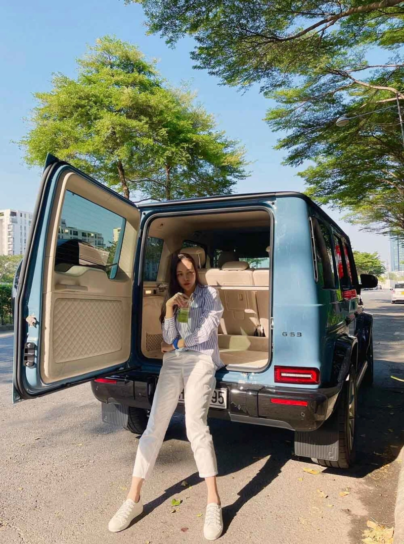 Vợ chồng cường đôla chơi hệ giàu sang chán xe chuyển sang tặng đồng hồ giá bằng vài căn hộ - 5