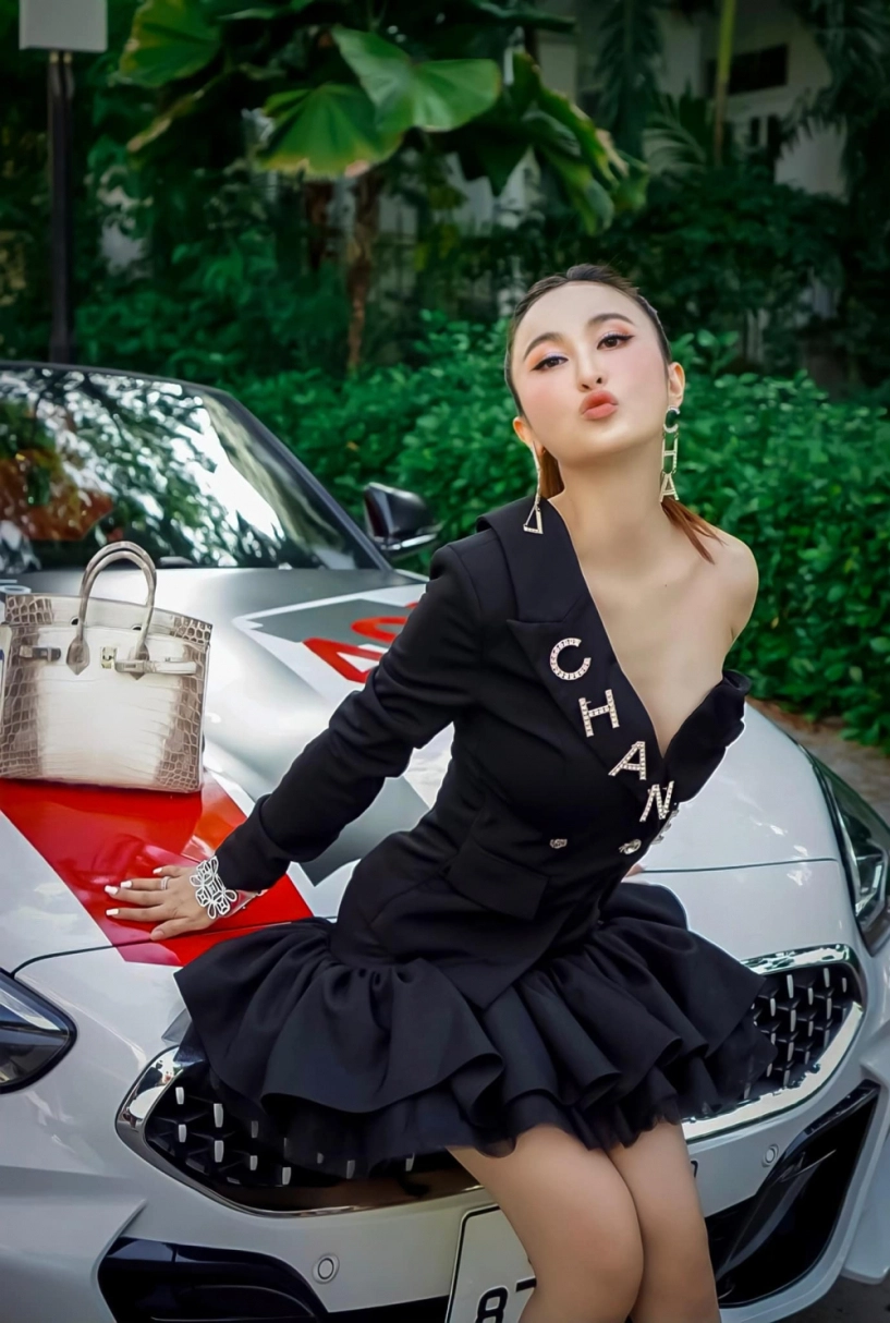 Vợ chồng minh nhựa khoe ảnh luyện tập chồng tuềnh toàng nhường vợ toả sáng - 2