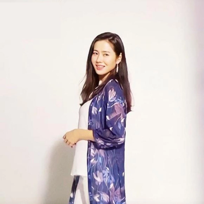 Vừa hẹn hò hoàng tử xứ hàn son yejin bị nghi mang bầu tất cả vì váy áo phản chủ - 2