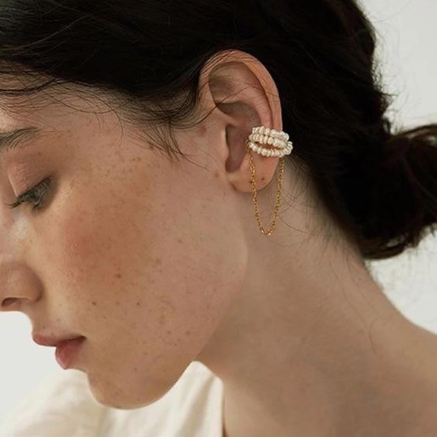 Xu hướng ear cuff độc lạ chẳng cần bấm lỗ tai cũng đeo khuyên chất lừ - 4