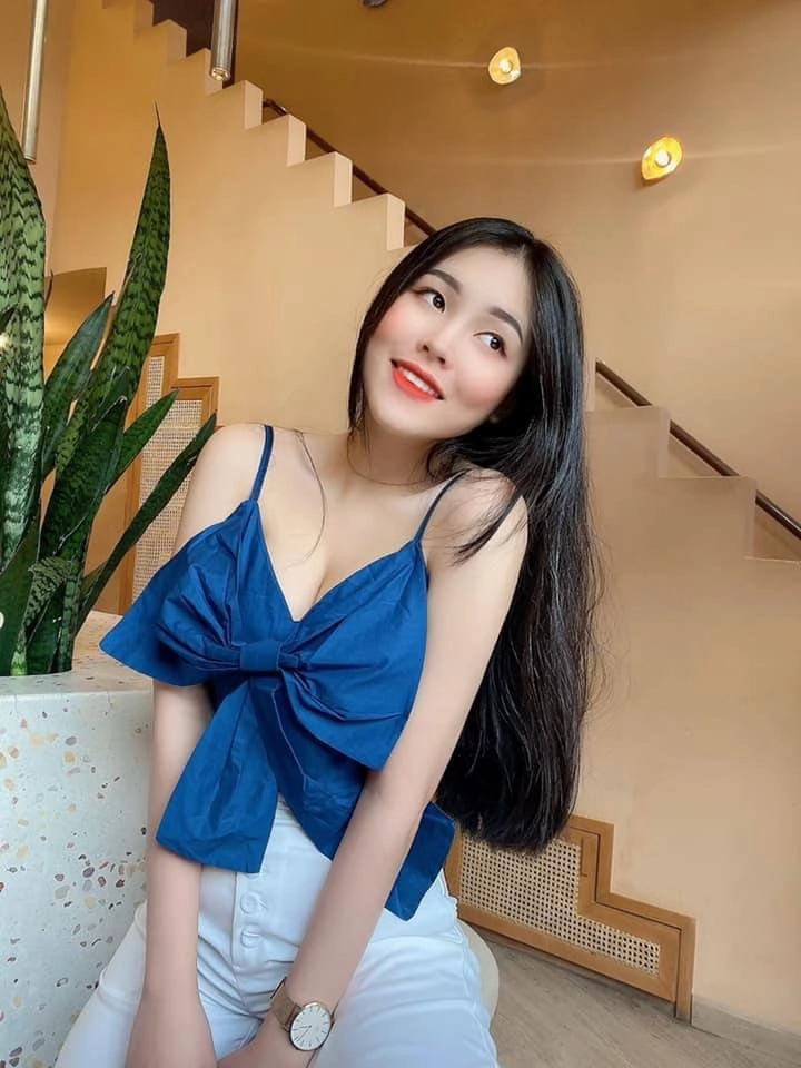 Xuat hien nang tien đoi thuc hoi tu đu moi ve đep tu da trang dang chuan mat xinh - 3