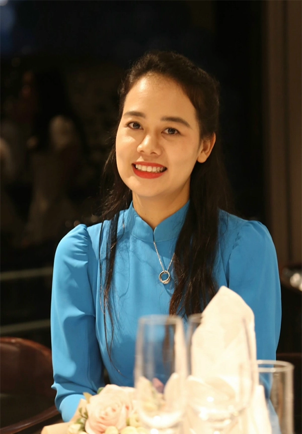 Cùng hà hồ trải nghiệm bí quyết làm đẹp chuẩn nhật - 4