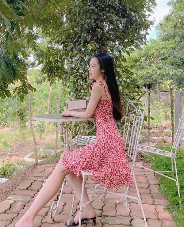 Đi thi hoa hậu mặc váy cưới cô gái nhận ngay bình luận muốn kiếm chồng hay sao - 21