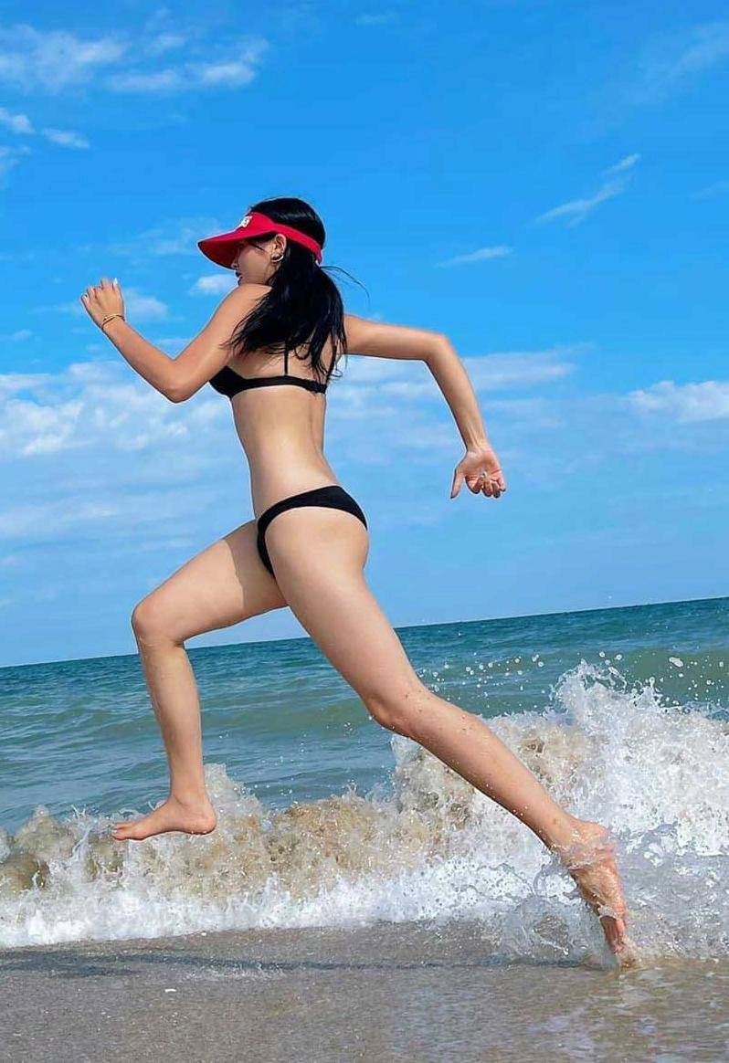 Đi tìm nàng hậu có đôi chân đẹp nhất vbiz ngỡ ngàng với người cuối cùng - 5