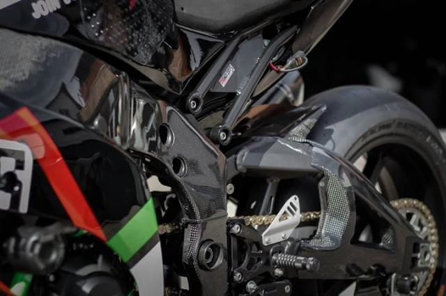 Kawasaki ninja zx-10r độ không thể chê được với phong cách racing - 5