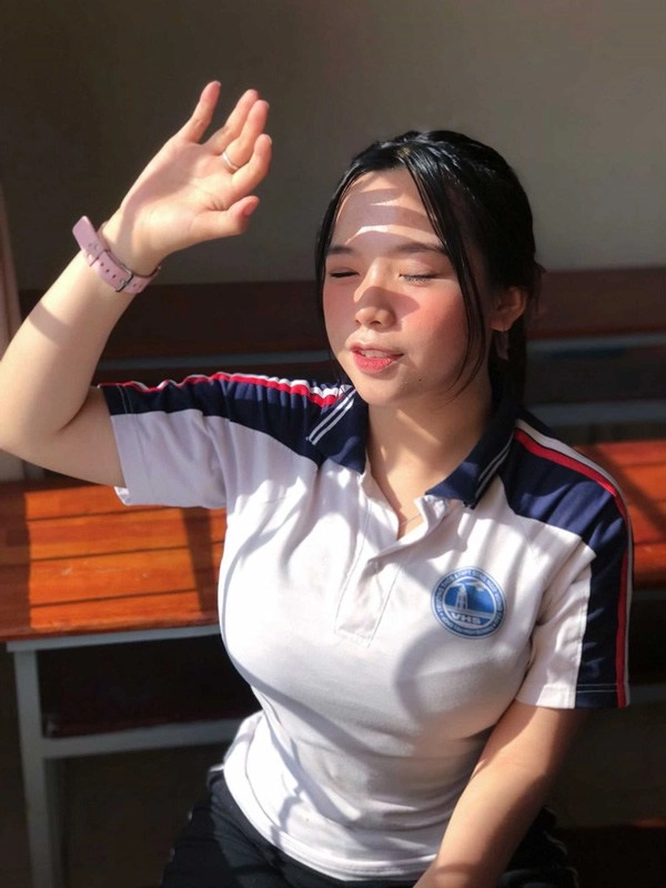 10x vũng tàu sở hữu vòng một 98cm quyến rũ vượt trội hơn hẳn bạn bè - 2