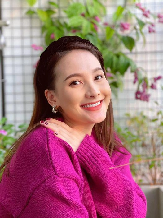 Bảo thanh chơi chiêu gì tài tình quá bầu vượt mặt vẫn gọn gàng làn da sáng mịn như ngọc - 2