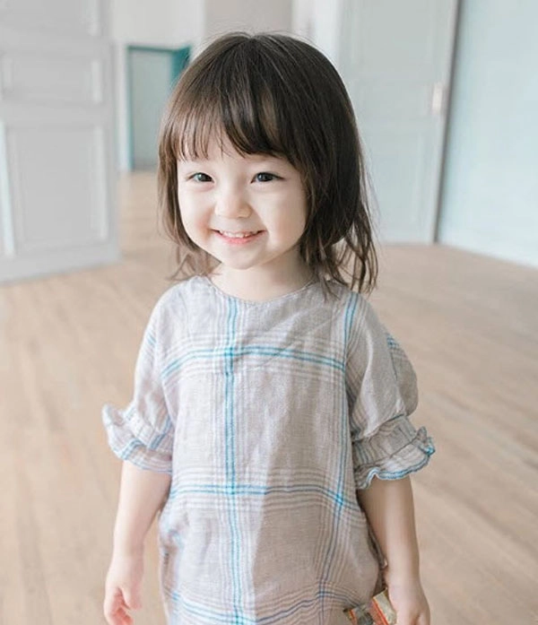 Các mẫu tóc xoăn cho bé gái 5 tuổi siêu dễ thương mẹ không nên bỏ qua - 2
