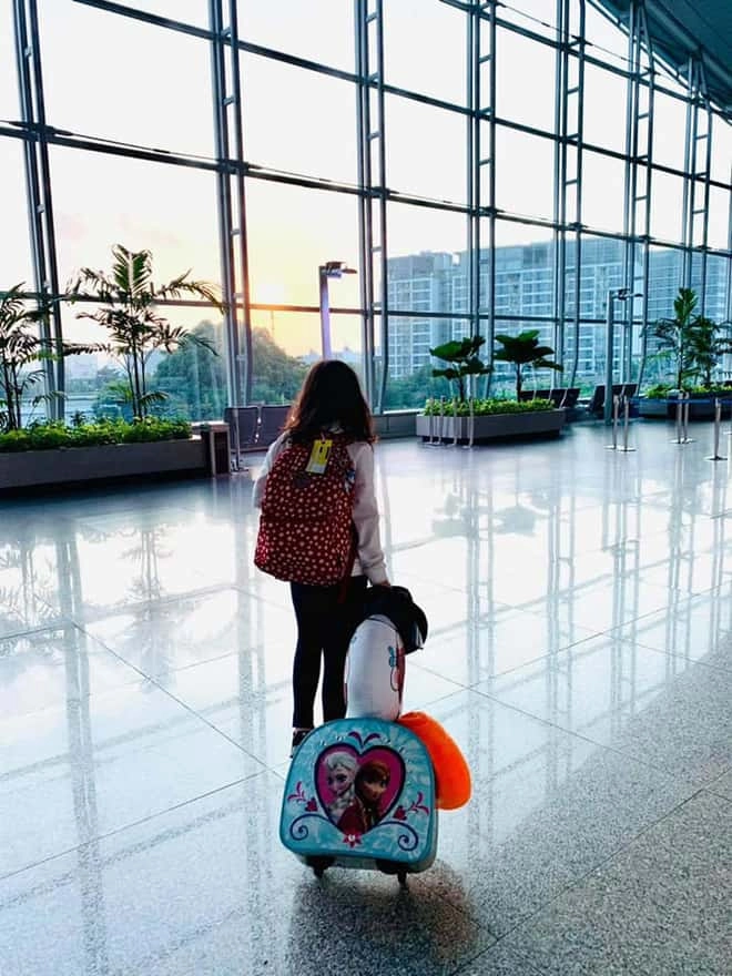 Khóa cửa nhà 10 tỷ ở việt nam thúy nga cùng con gái sống sang chảnh ở biệt thự mỹ - 9