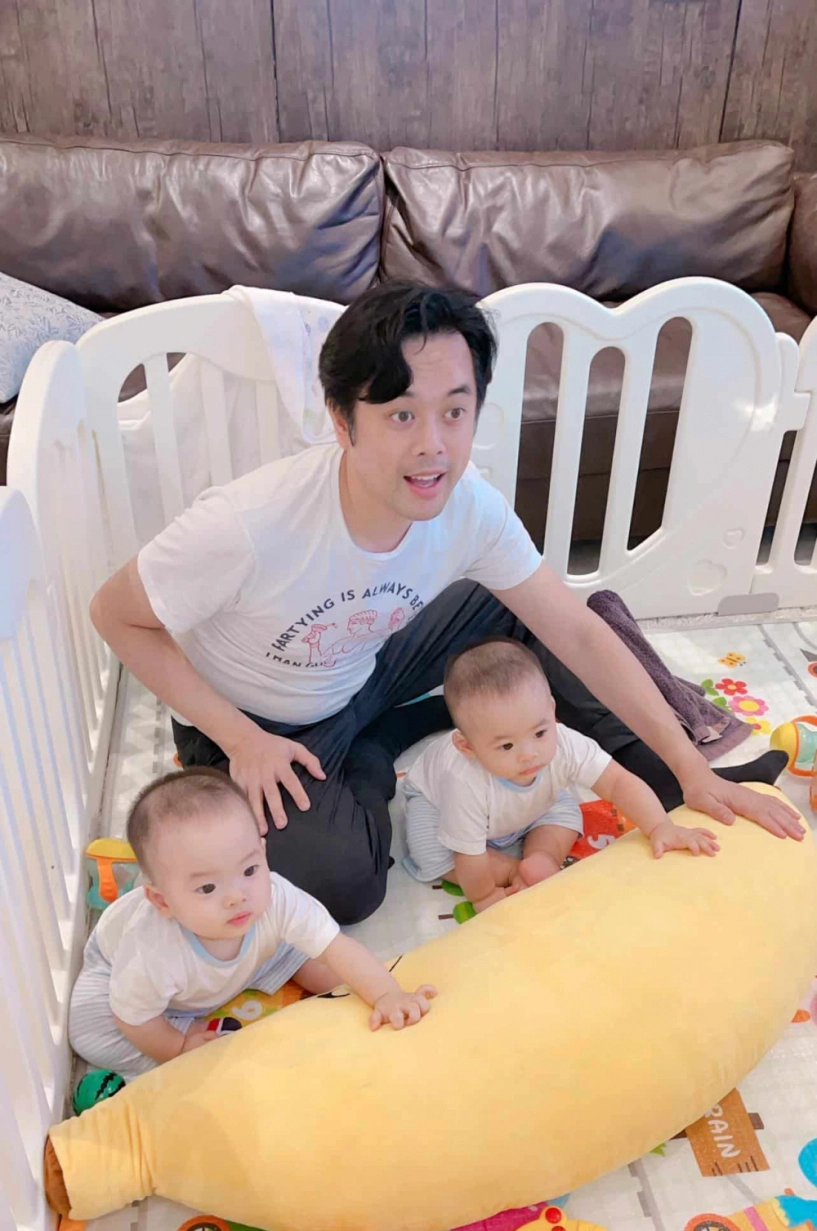 Khoảnh khắc ngọt rụng tim của cặp anh chị em nhà sao việt bố mẹ nhìn là muốn đẻ thêm - 9