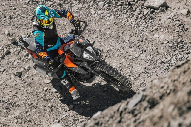 Ktm 390 adventure 2021 lập kỷ lục leo đèo cao nhất thế giới - 4