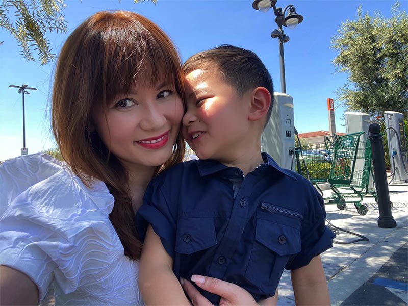 Lấy sao nam việt điển trai 3 nữ việt kiều mỹ cùng cảnh làm mẹ đơn thân - 2