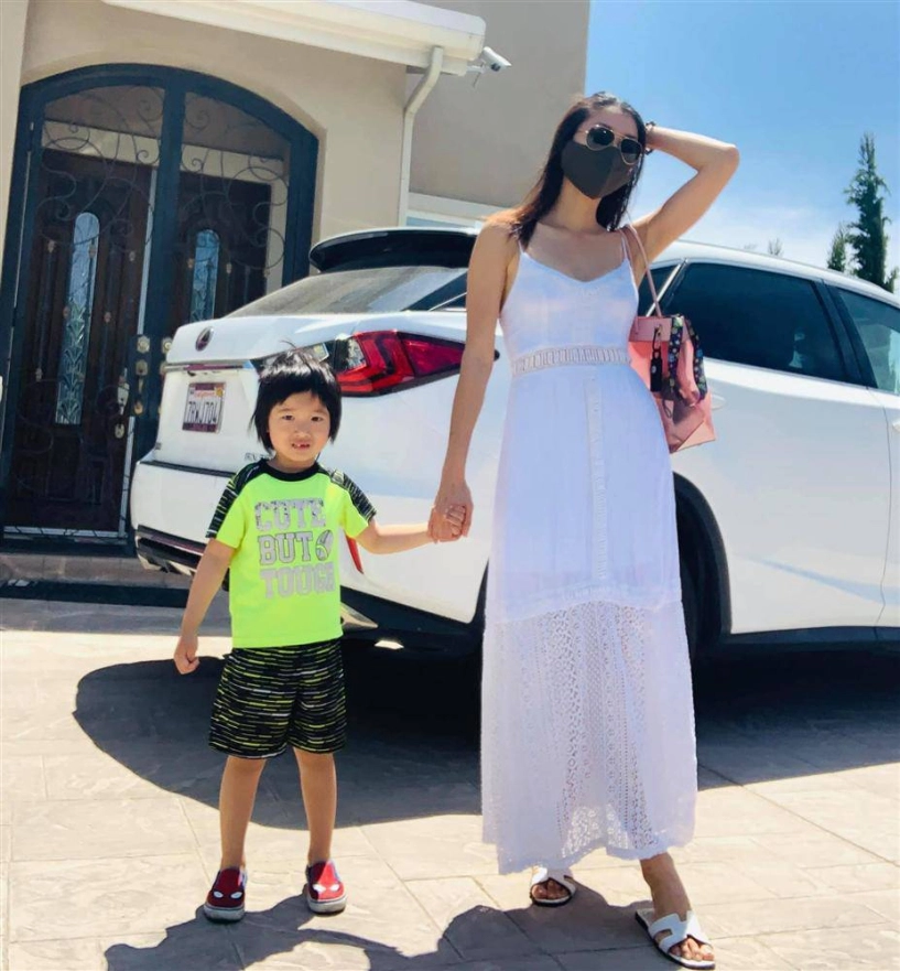 Sau 3 năm ly hôn chồng bác sĩ ngọc quyên hạnh phúc khi con trai giờ thay đổi rất nhiều - 9