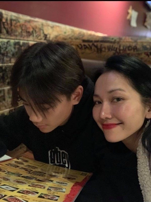 Sau 6 năm đưa con sang mỹ sống cùng chồng mới kim hiền giờ nói thương con vô vàn - 2