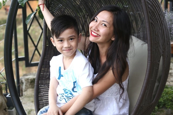 Sau 6 năm đưa con sang mỹ sống cùng chồng mới kim hiền giờ nói thương con vô vàn - 4