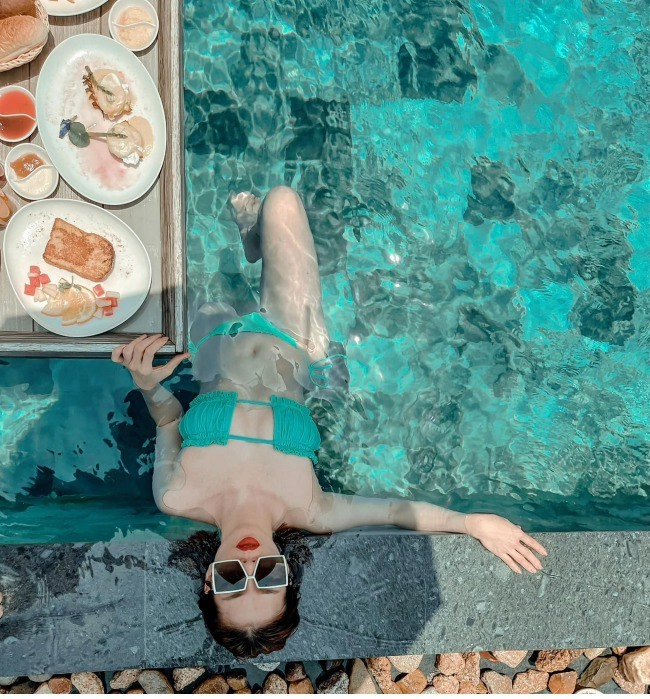 Tập cùng sao lệ quyên khoe eo khét lẹt với bikini nhờ chăm chỉ tập một động tác - 3