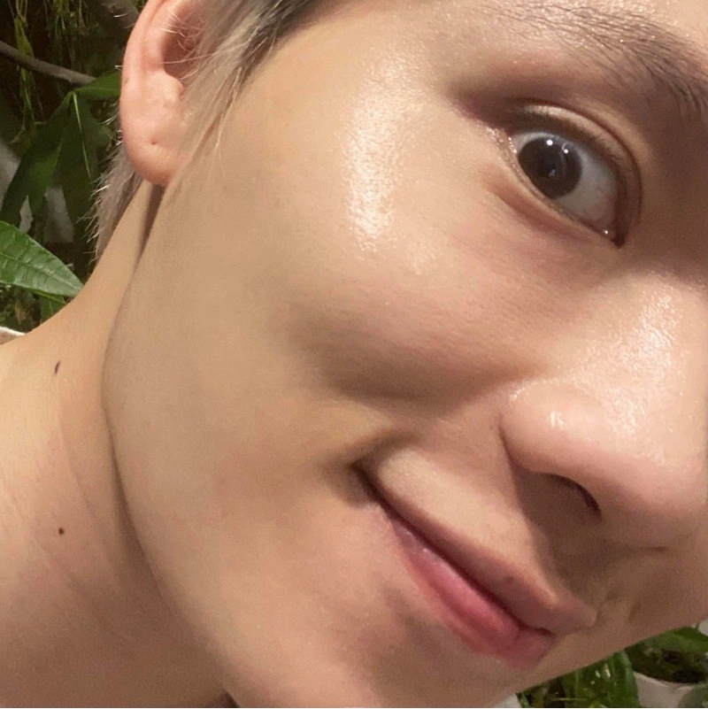 Thuý ngân sang hàn lạ nước mặt mụn biểu tình phi công trẻ ở nhà da láng như gương soi - 7