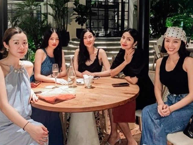 30 tuổi 1 mụn con mà mặt mộc của huyền lizzie vẫn xinh tươi ăn đứt gái 18 - 10