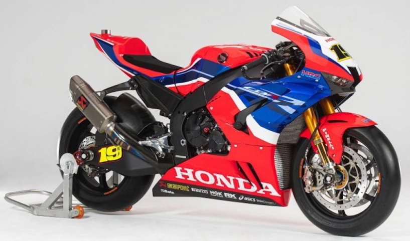 Cận cảnh honda cbr1000rr-r sp wsbk với các thông số kỹ thuật rõ ràng - 5