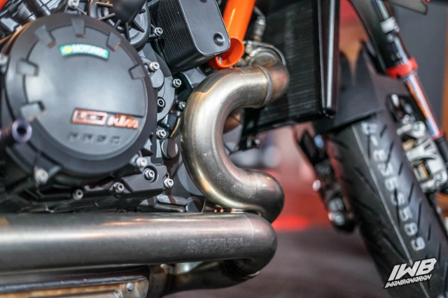 Cận cảnh ktm 1290 super duke r 2021 - 1