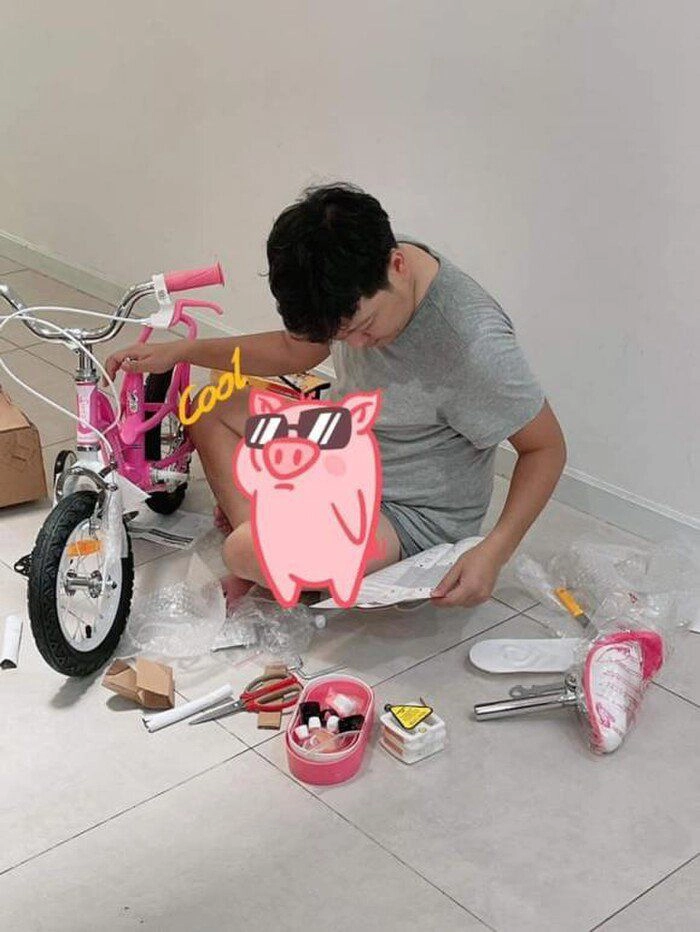 Con gái trường giang nhã phương lộ mặt sau 2 năm giấu kín nhan sắc ái nữ đáng chú ý - 9