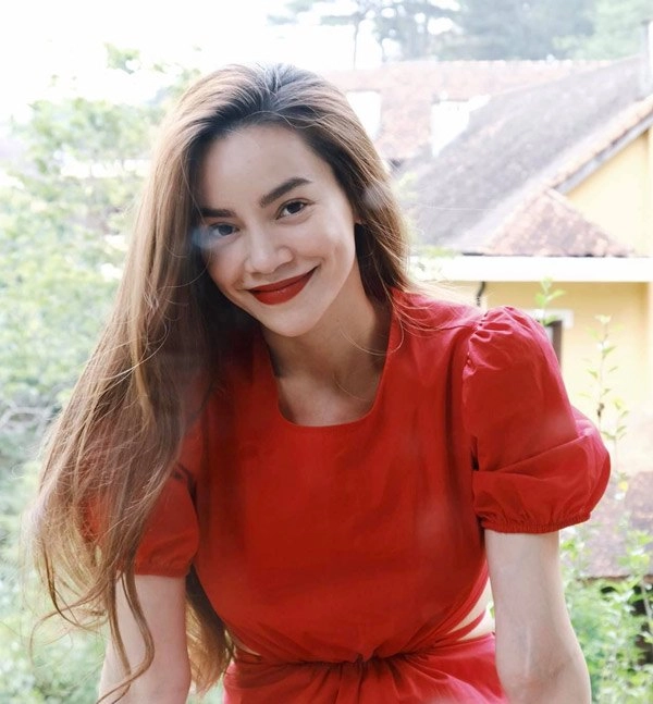 Đối mặt tin đồn phẫu thuật thẩm mỹ nhiều nhất vbiz hồ ngọc hà đáp trả thế nào - 1