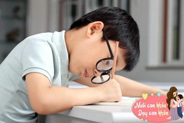 Muốn trẻ cao nhất nhì lớp đừng gọi con dậy trước 2 khung giờ ngủ quan trọng này - 4