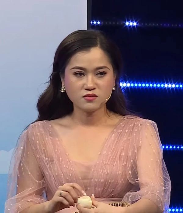 nóc nhà lâm vỹ dạ độ tuổi vàng nhan sắc tôi đã dành hết cho gia đình và các con - 2