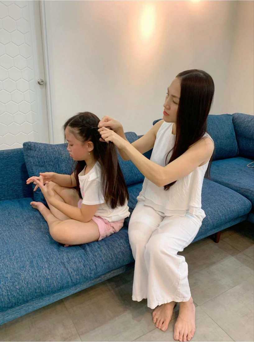 Phan đinh tùng u50 cưới vợ kém 12 tuổi xinh như hoa hậu con gái 8 tuổi đẹp hệt mẹ - 7