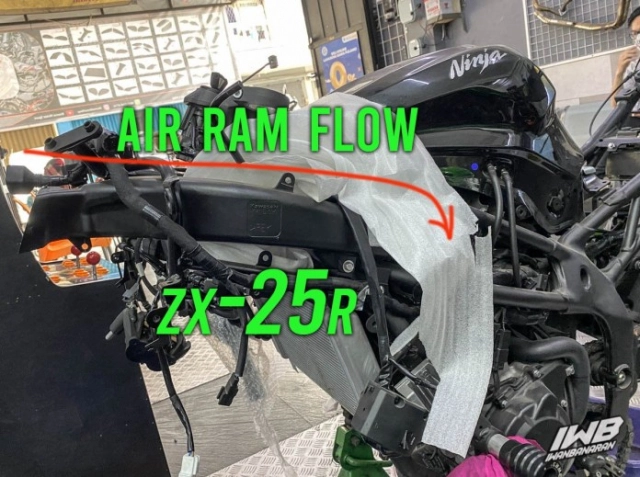 Ram air trên kawasaki ninja zx-25r nguy hiểm tiềm ẩn khi trời mưa - 5