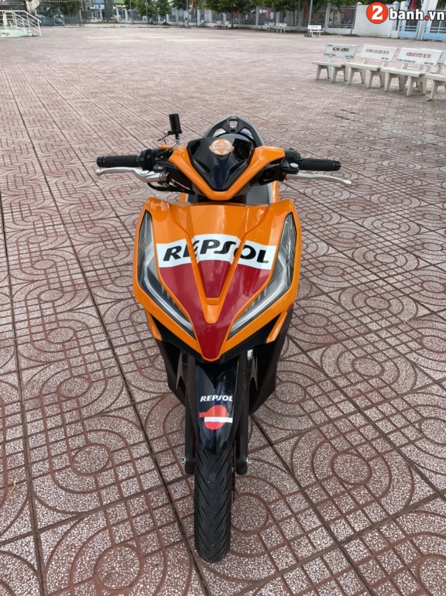 Vario repsol độ đẹp khỏi chê với những trang bị vô cùng lạ mắt - 7