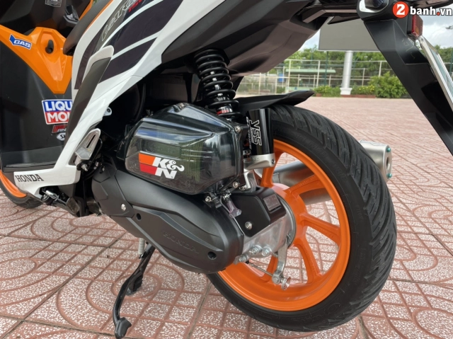 Vario repsol độ đẹp khỏi chê với những trang bị vô cùng lạ mắt - 10