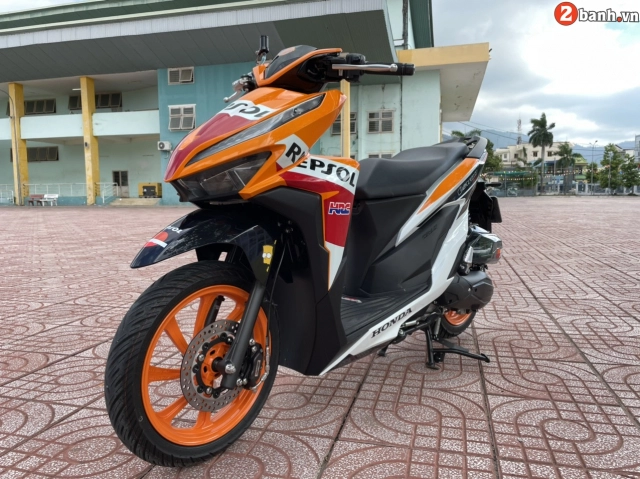 Vario repsol độ đẹp khỏi chê với những trang bị vô cùng lạ mắt - 13