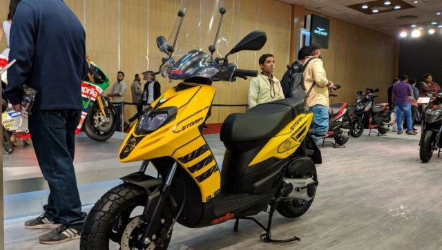 Aprilia storm 2020 mẫu xe tay ga châu âu có giá rẻ hơn vision - 3