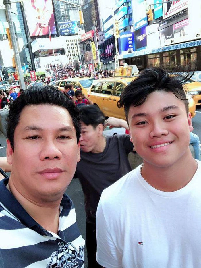 Con trai lệ quyên nhắc đến anh cùng cha khác mẹ đại gia đức huy vội vào bình luận - 6