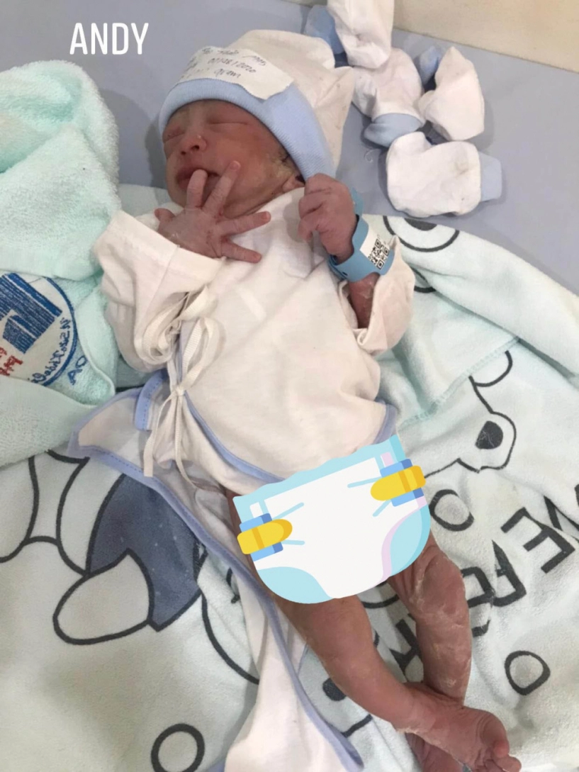 Đặng thu thảo chê con mới sinh quá xấu ai ngờ sau 1 năm cặp nhóc tỳ chuẩn soái ca - 1